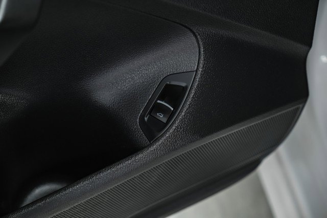 Used 2016 Volkswagen Passat 1.8T S w/ Lighting Package (P06) image 41