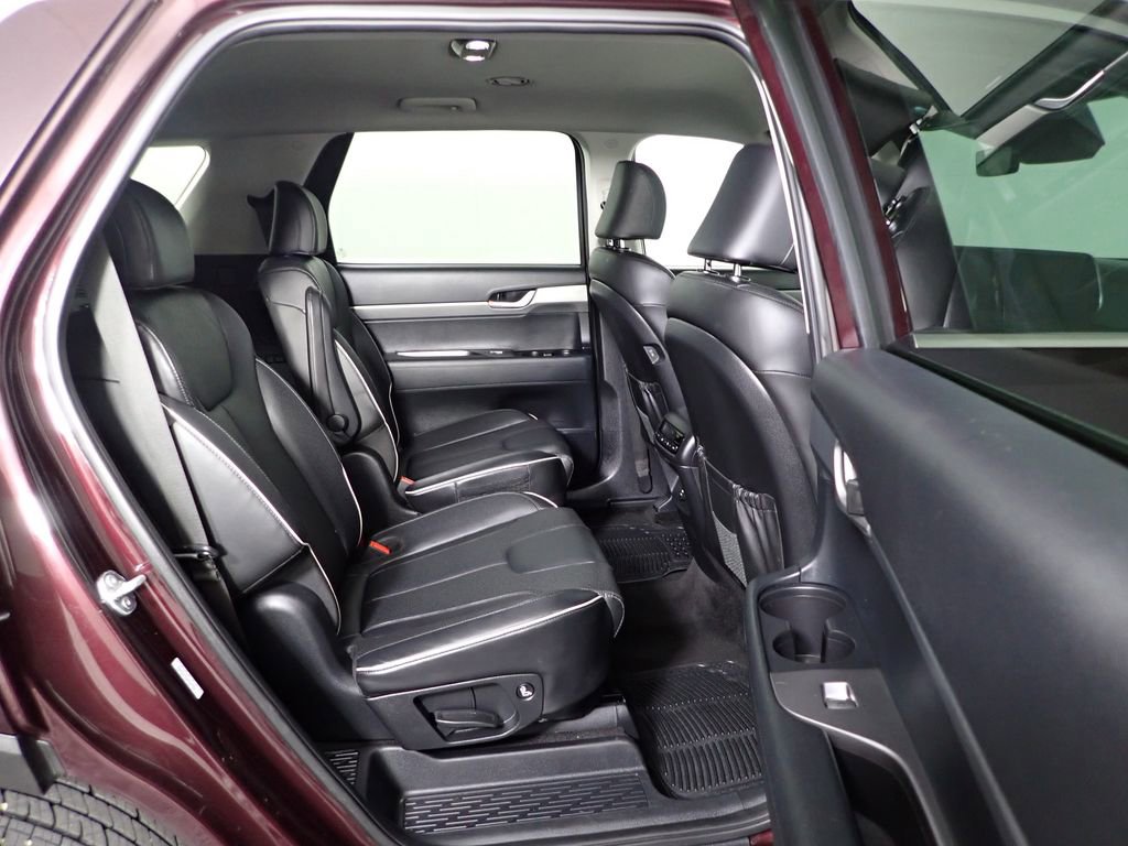 Used 2024 Hyundai Palisade SEL image 34