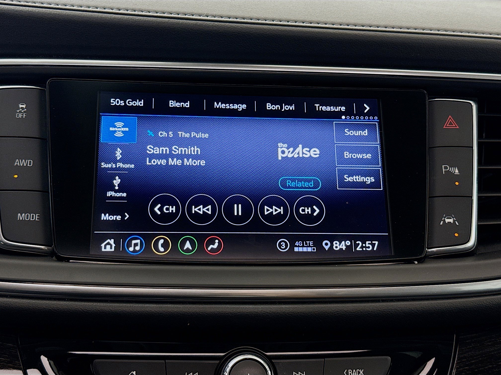 Used 2020 Buick Enclave Avenir w/ Avenir Technology Package AWD/4WD image 15