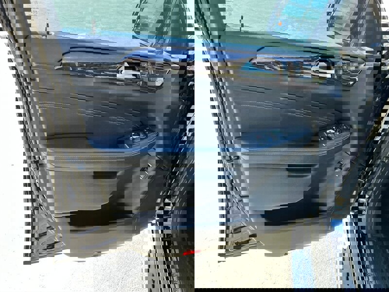 Used 2014 Mercedes-Benz ML 350 4MATIC w/ Premium 1 Package image 14