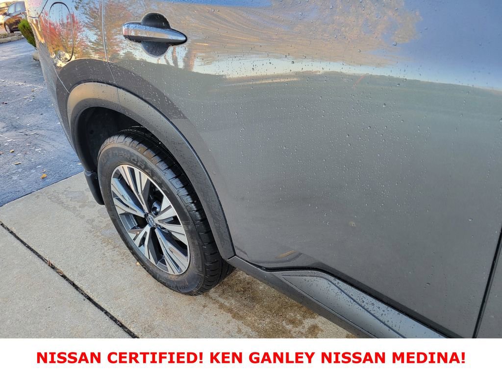 Certified 2023 Nissan Rogue SV image 14