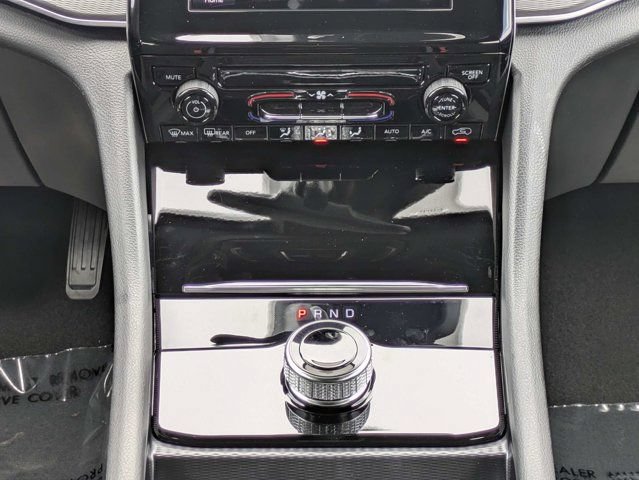 New 2026 Jeep Grand Cherokee L Laredo RWD image 20