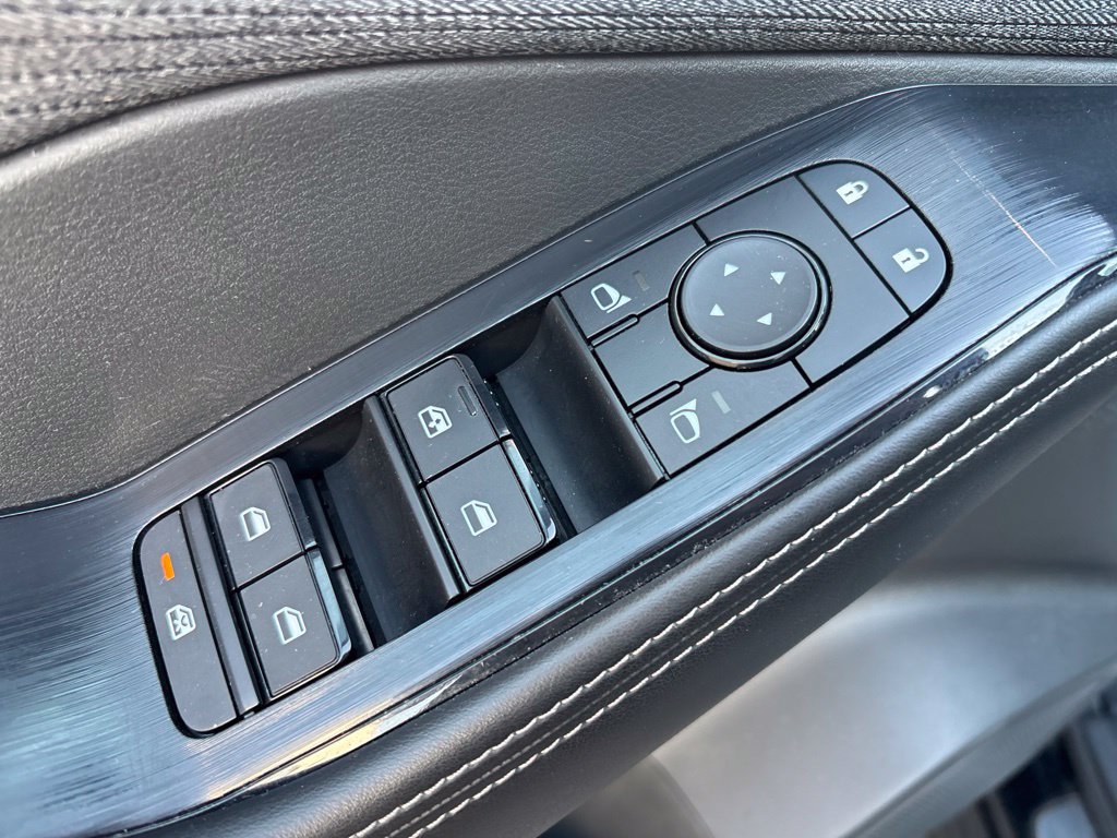 Certified 2023 Nissan Rogue SV AWD/4WD image 17