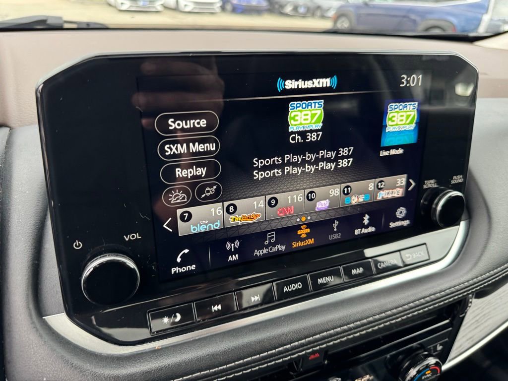 Used 2021 Nissan Rogue SL w/ Premium Package image 25