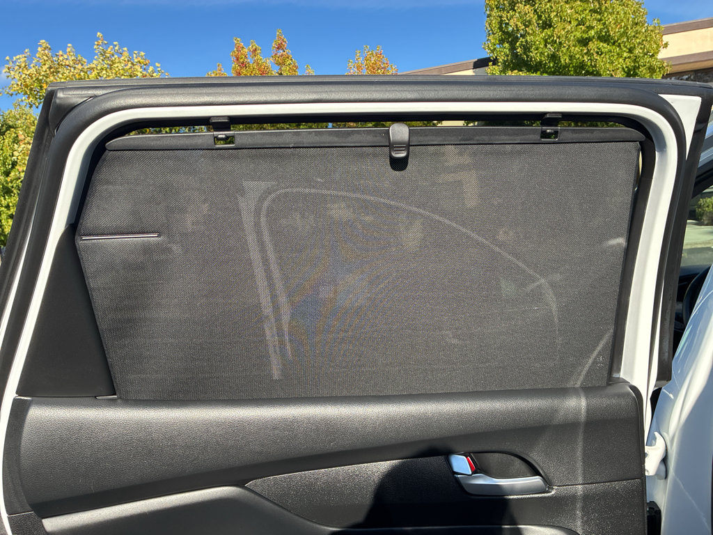 Used 2022 Hyundai Santa Fe SEL w/ Convenience + Premium Package AWD/4WD image 43