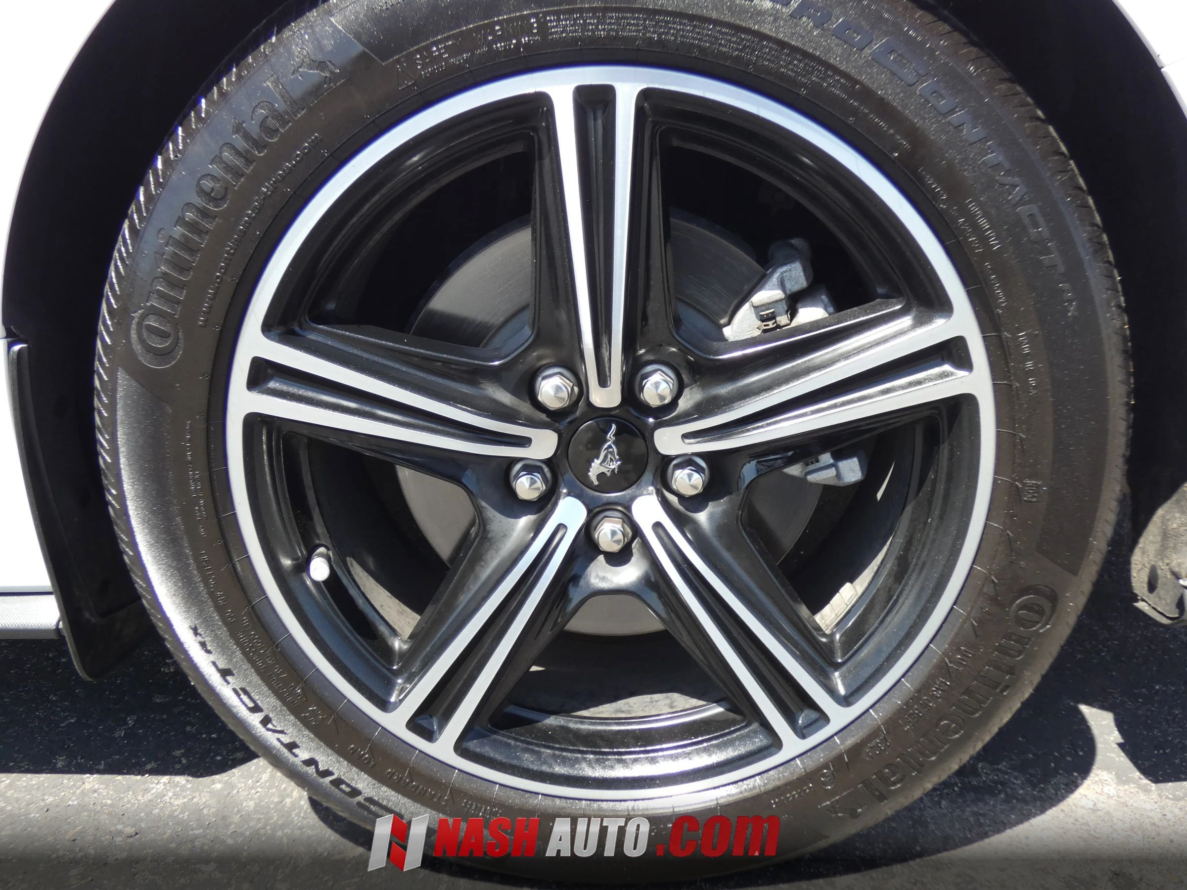 Used 2024 Ford Mustang Convertible RWD image 20