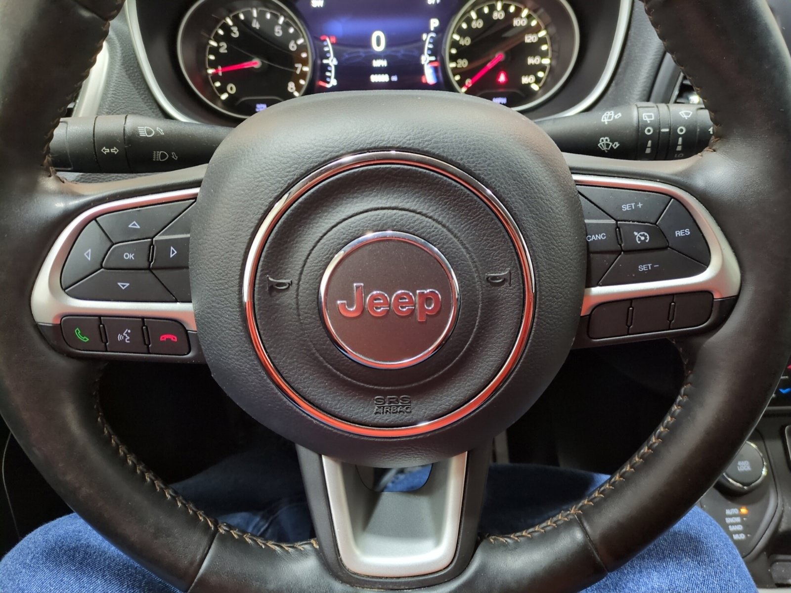 Used 2018 Jeep Compass Latitude w/ Popular Equipment Group AWD/4WD image 20