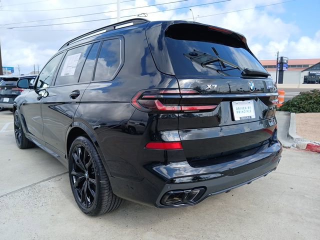 New 2026 BMW X7 M60i AWD/4WD image 7