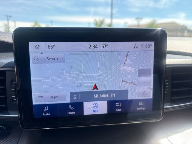 Used 2023 Ford Explorer XLT w/ Equipment Group 202A AWD/4WD image 16