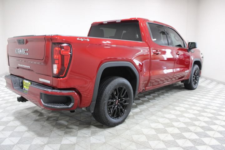 Used 2024 GMC Sierra 1500 Elevation w/ LPO, Elevation Black Package AWD/4WD image 11