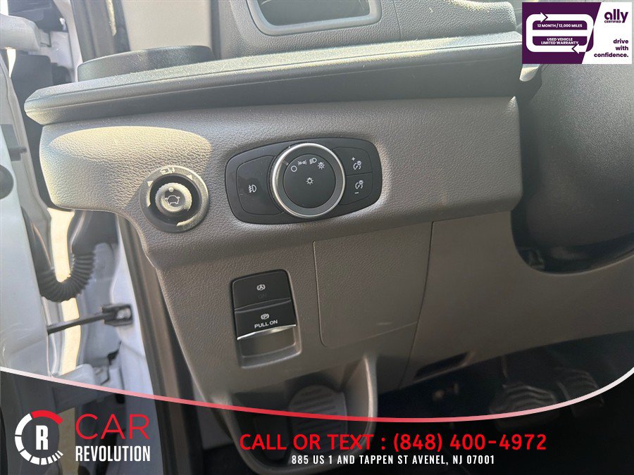 Used 2025 Ford Transit 350 XLT RWD image 9