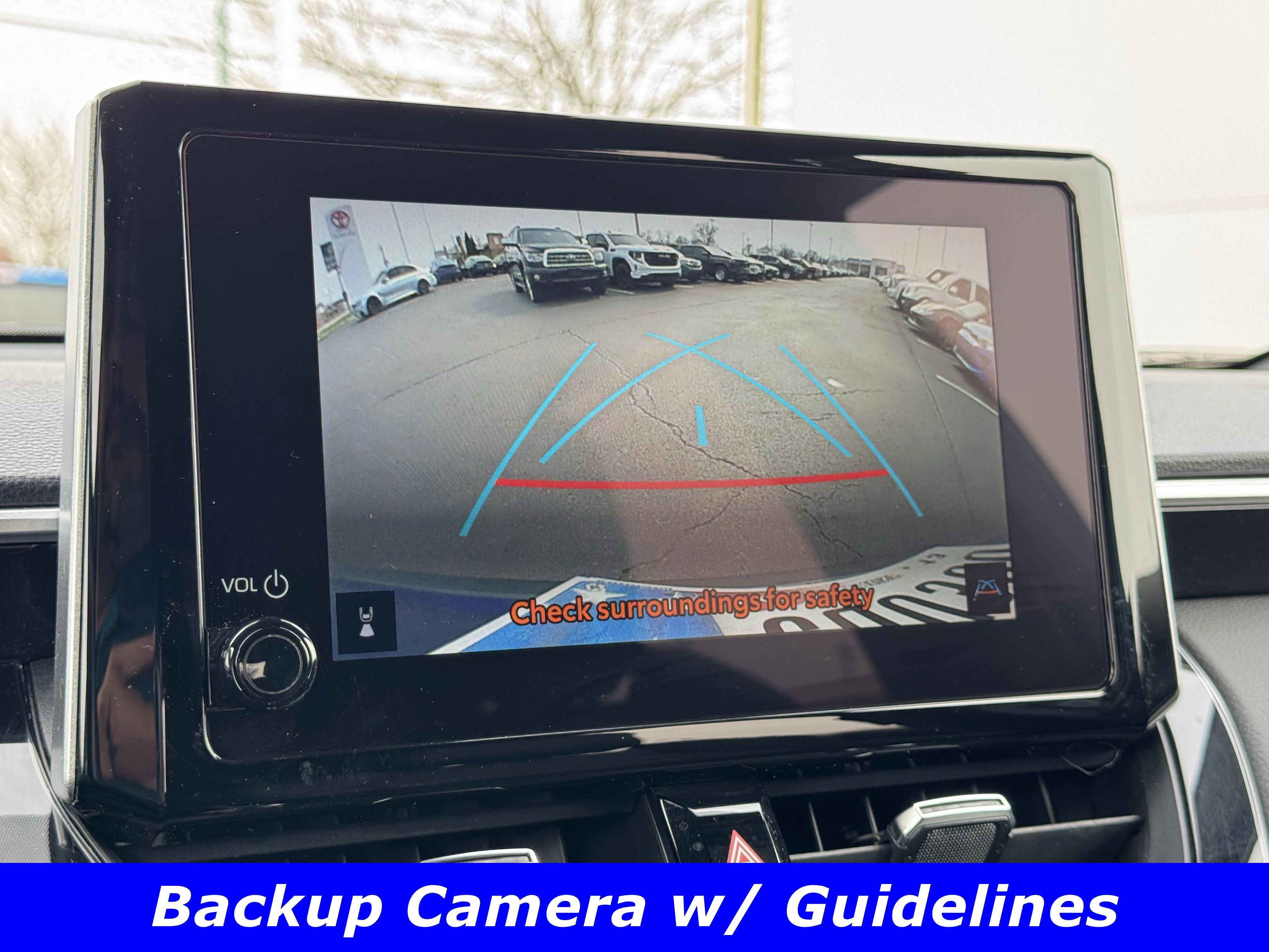 Used 2024 Toyota Corolla Cross XSE w/ Convenience Package image 8