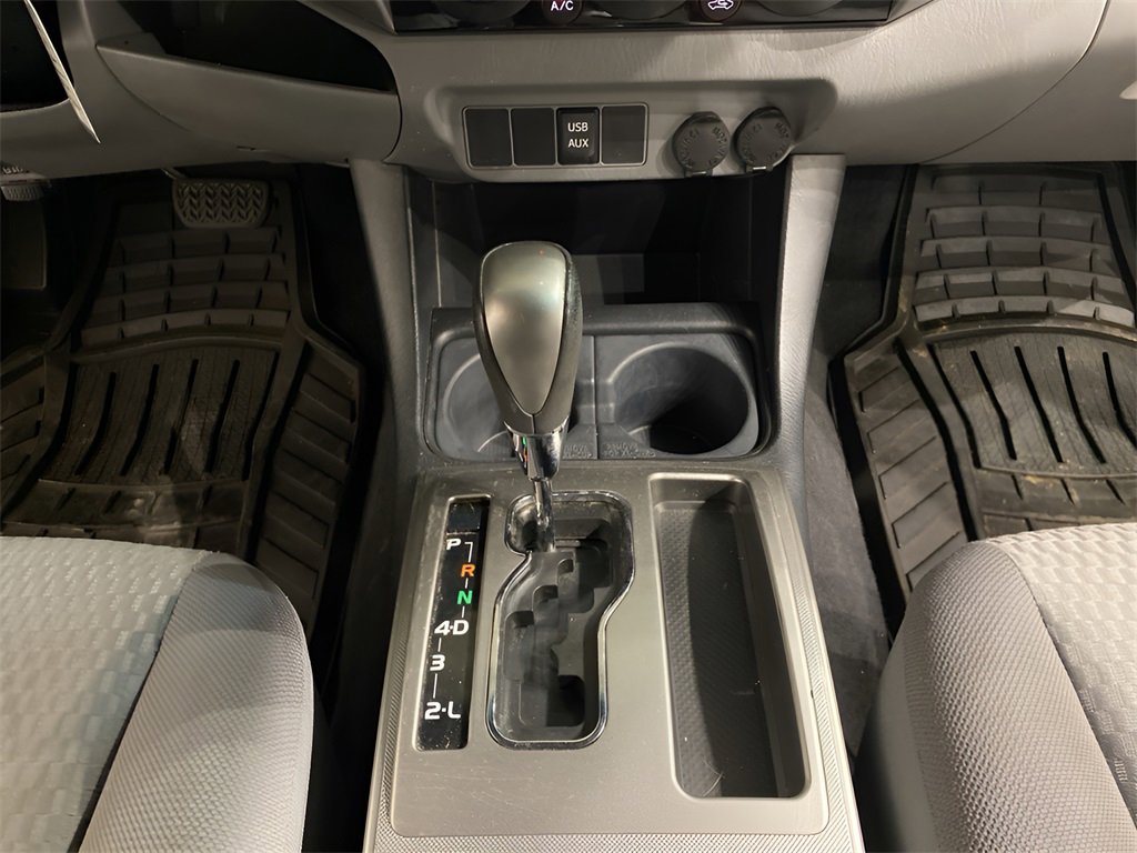 Used 2014 Toyota Tacoma PreRunner w/ SR5 Package image 17