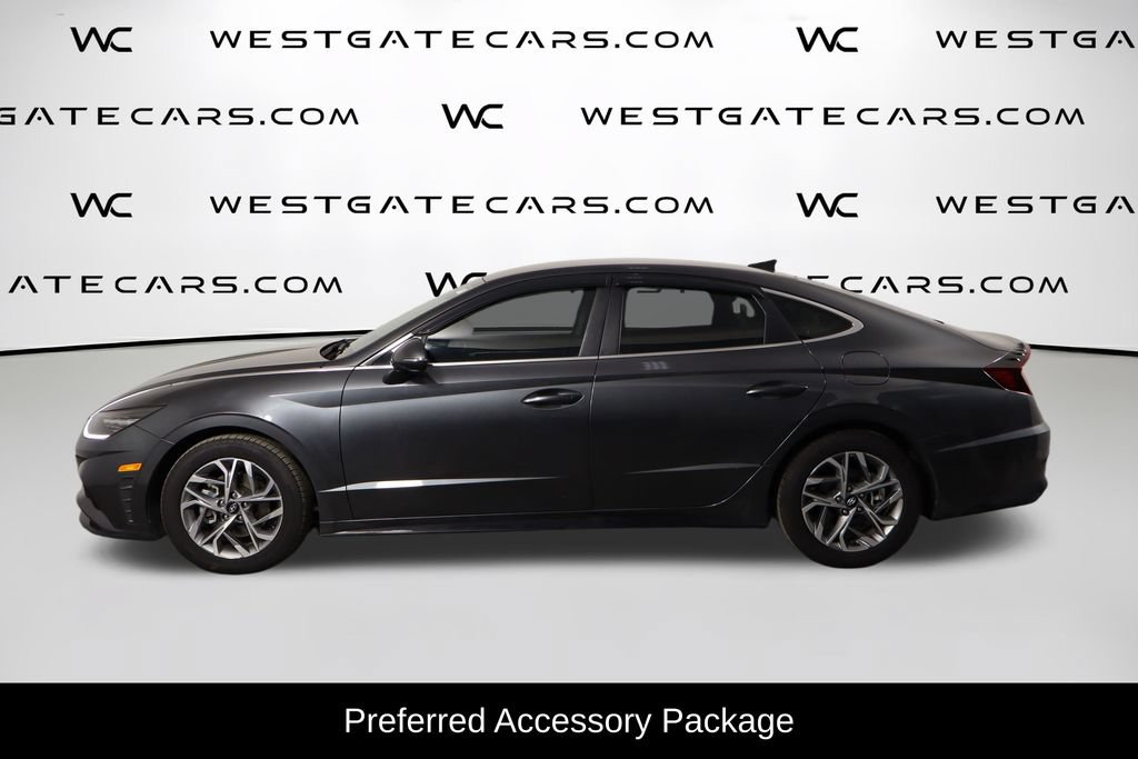 Used 2023 Hyundai Sonata SEL w/ Preferred Accessory Package FWD image 5