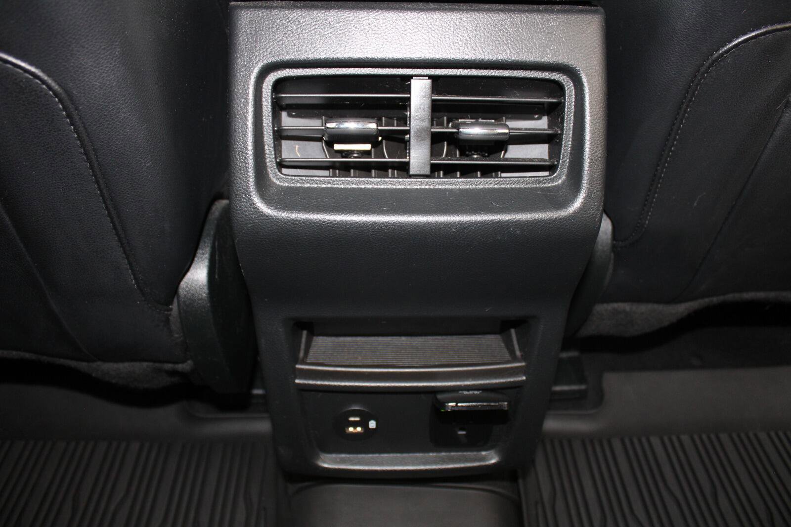 Used 2022 Ford Edge SEL w/ Convenience Package AWD/4WD image 25