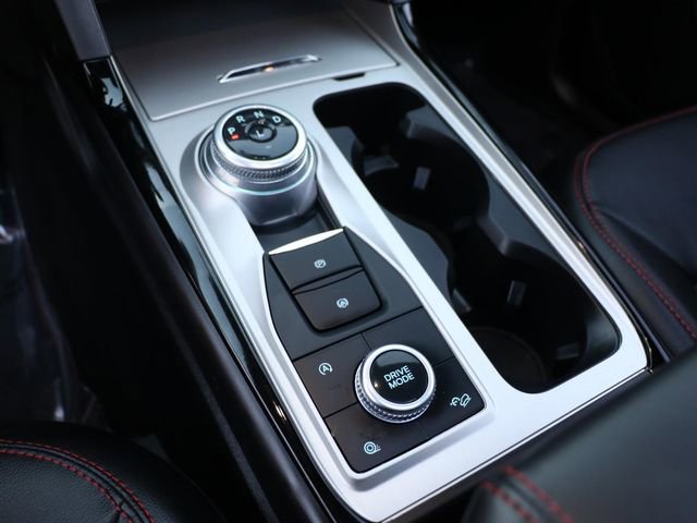 Used 2024 Ford Explorer ST-Line w/ Class IV Trailer Tow Package image 23