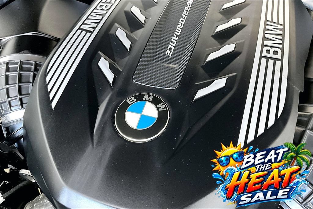 Used 2021 BMW X5 M50i w/ Premium Package AWD/4WD image 40