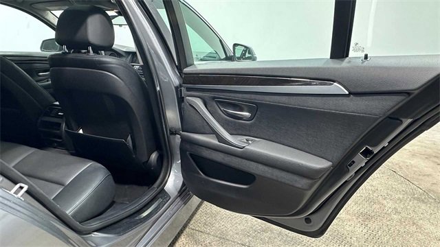 Used 2015 BMW 528i Sedan image 15