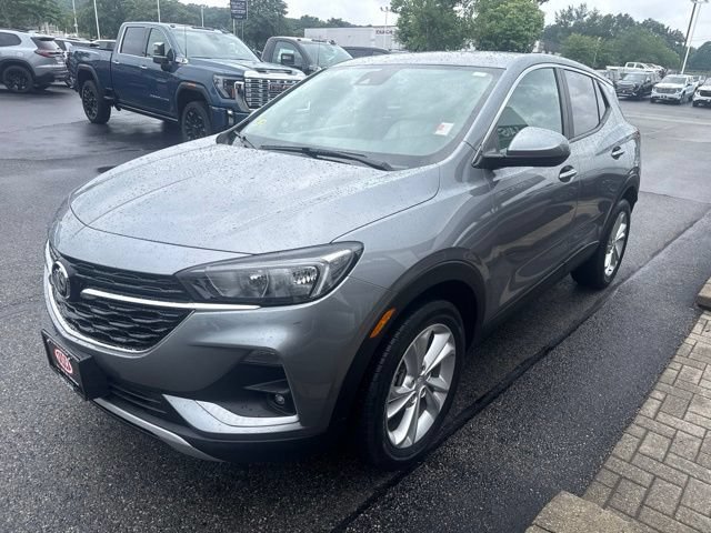 Used 2023 Buick Encore GX Preferred w/ Cold Weather Comfort Package FWD image 3