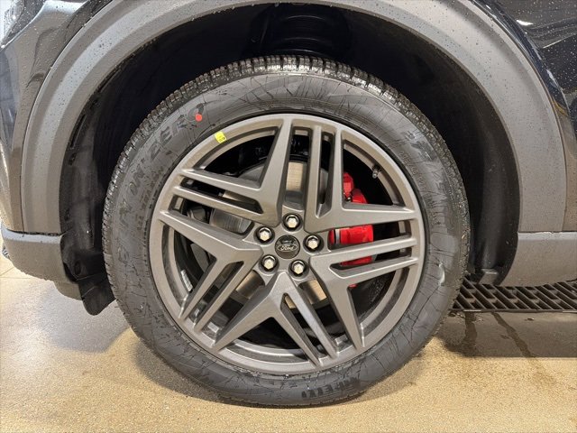 New 2026 Ford Explorer ST w/ Sun And Sound Package image 11