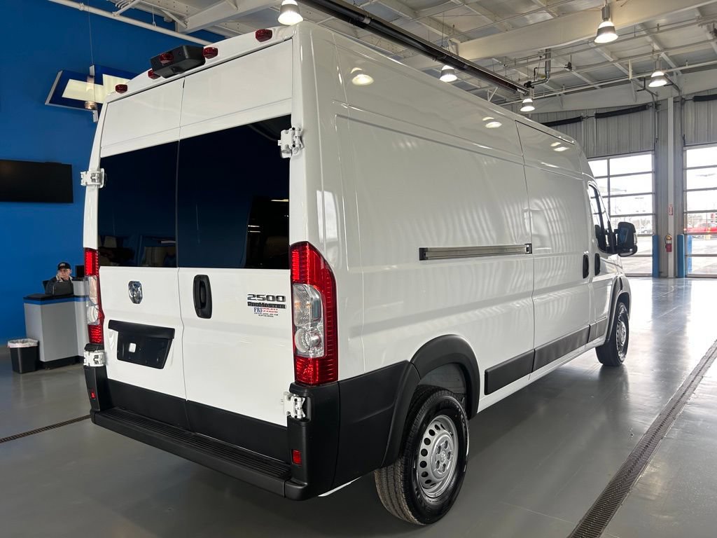 New 2025 RAM ProMaster 2500 w/ Convenience Group FWD image 6