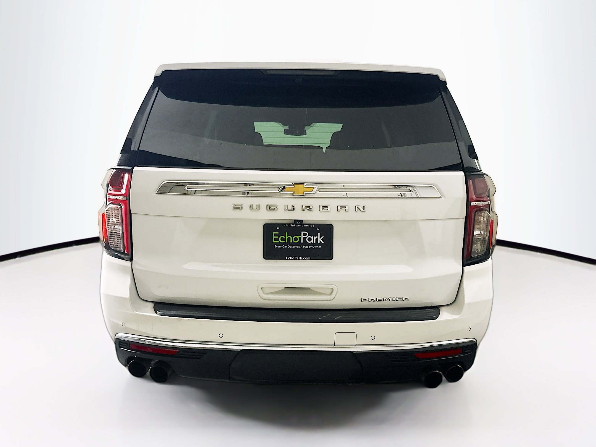 Used 2023 Chevrolet Suburban Premier image 7