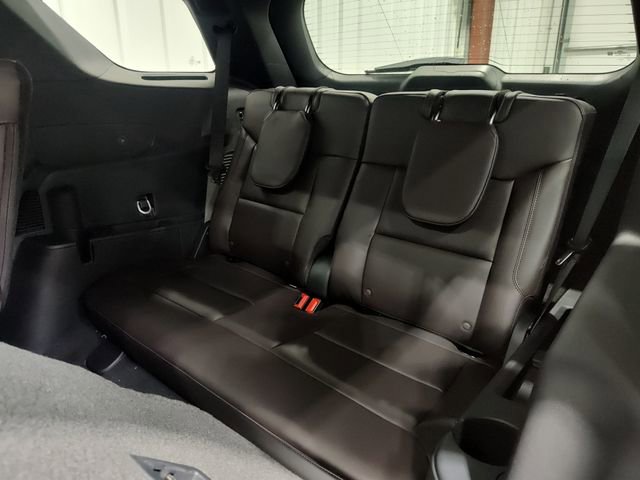 New 2026 Ford Explorer Platinum w/ LUX Leather Package AWD/4WD image 16