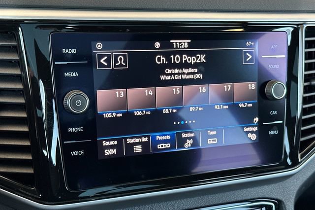 Used 2022 Volkswagen Atlas Cross Sport SE w/ Panoramic Sunroof Package FWD image 21
