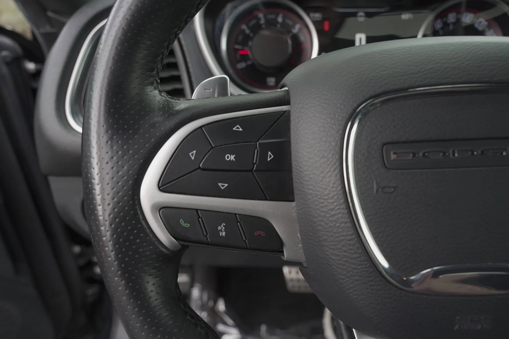 Used 2018 Dodge Challenger R/T Scat Pack w/ Leather Interior Group image 17