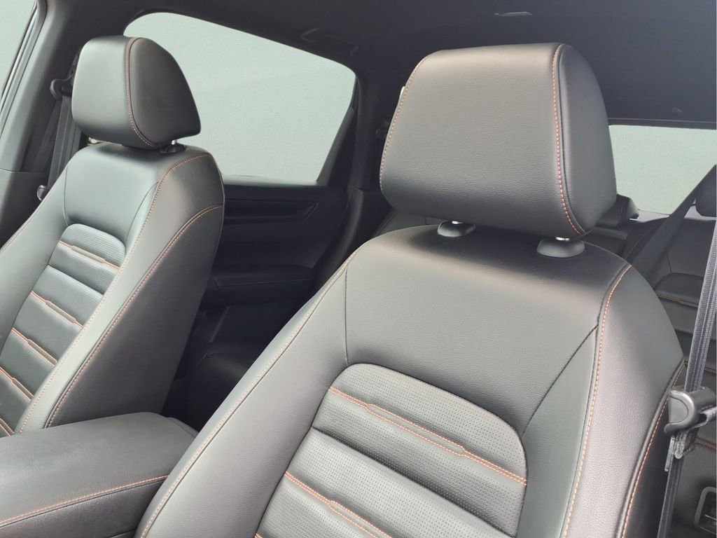 Used 2025 Honda CR-V Sport-L image 13