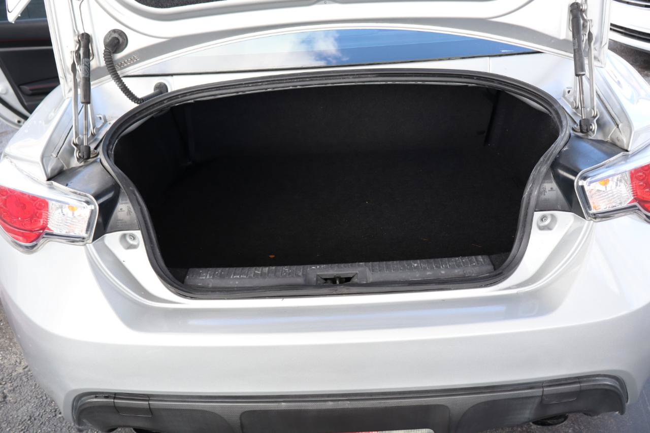 Used 2014 Subaru BRZ Limited w/ Popular Package #2B RWD image 12