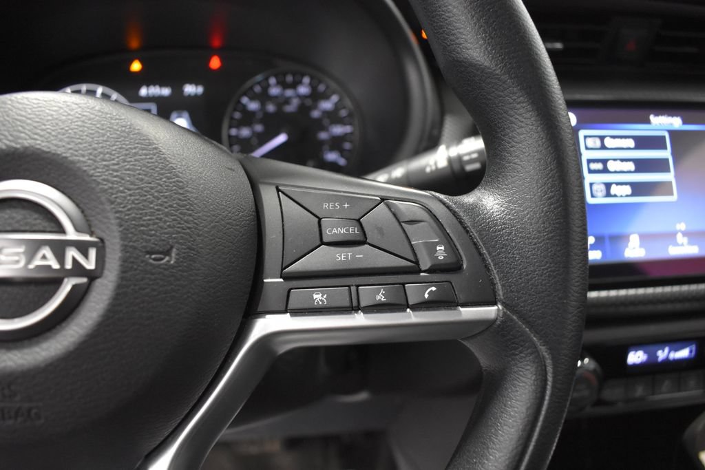 Used 2022 Nissan Kicks SV FWD image 25