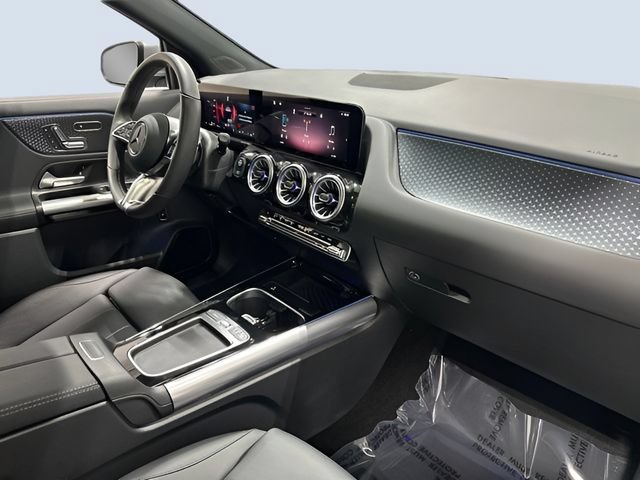 Certified 2026 Mercedes-Benz GLA 250 4MATIC image 11