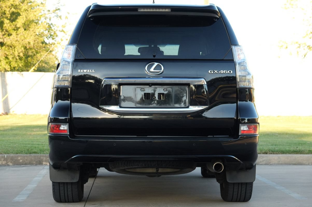Used 2014 Lexus GX 460 w/ Premium Package AWD/4WD image 19