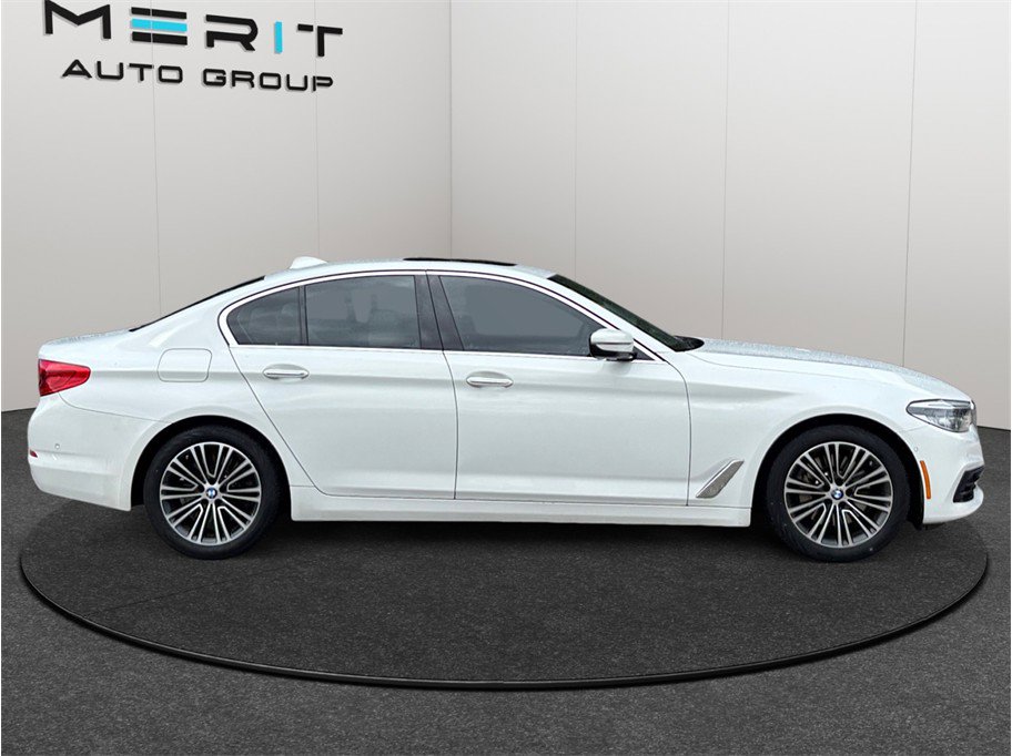 Used 2017 BMW 540i image 10