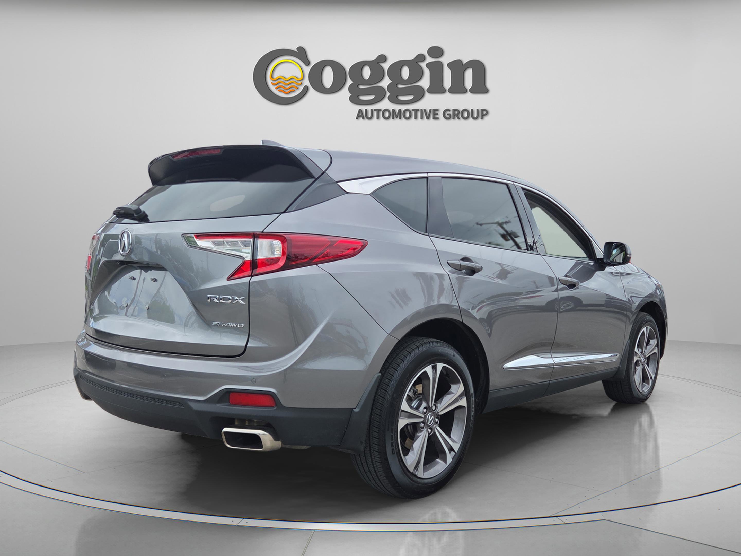 Certified 2025 Acura RDX SH-AWD w/ Technology Package image 5