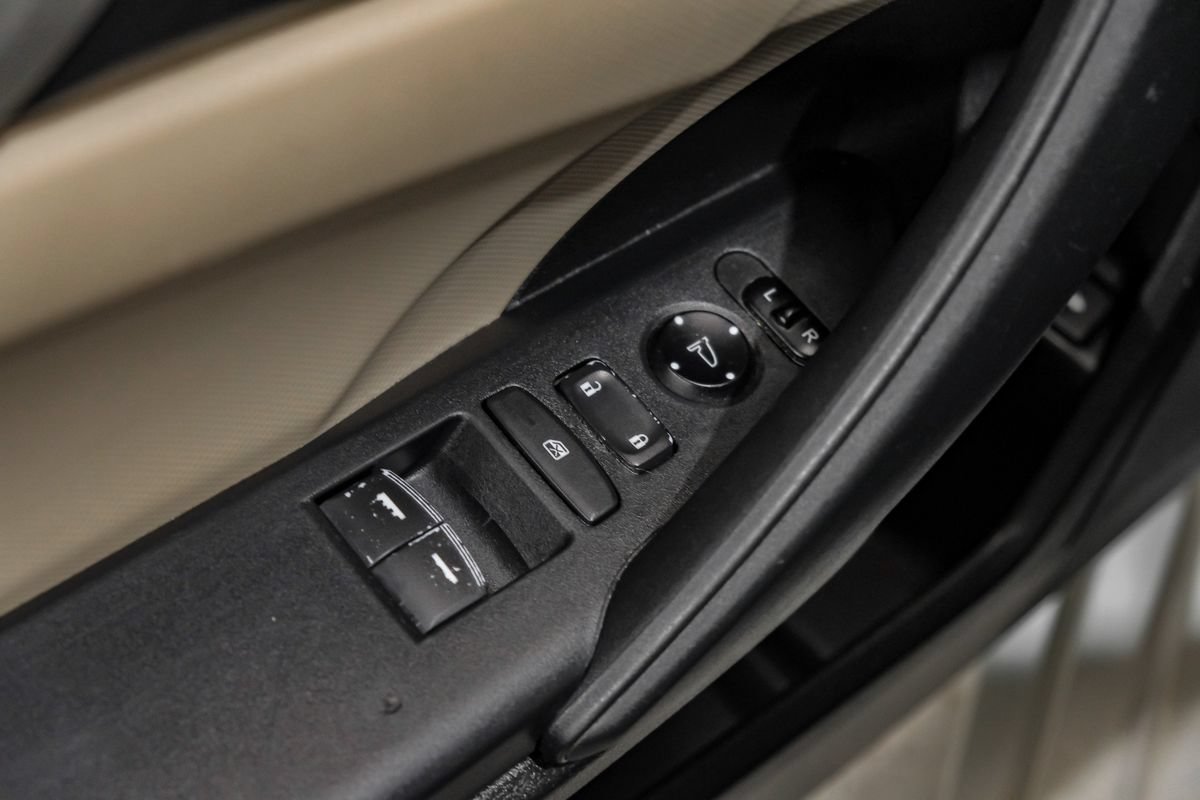 Used 2016 Honda Civic LX-P image 37