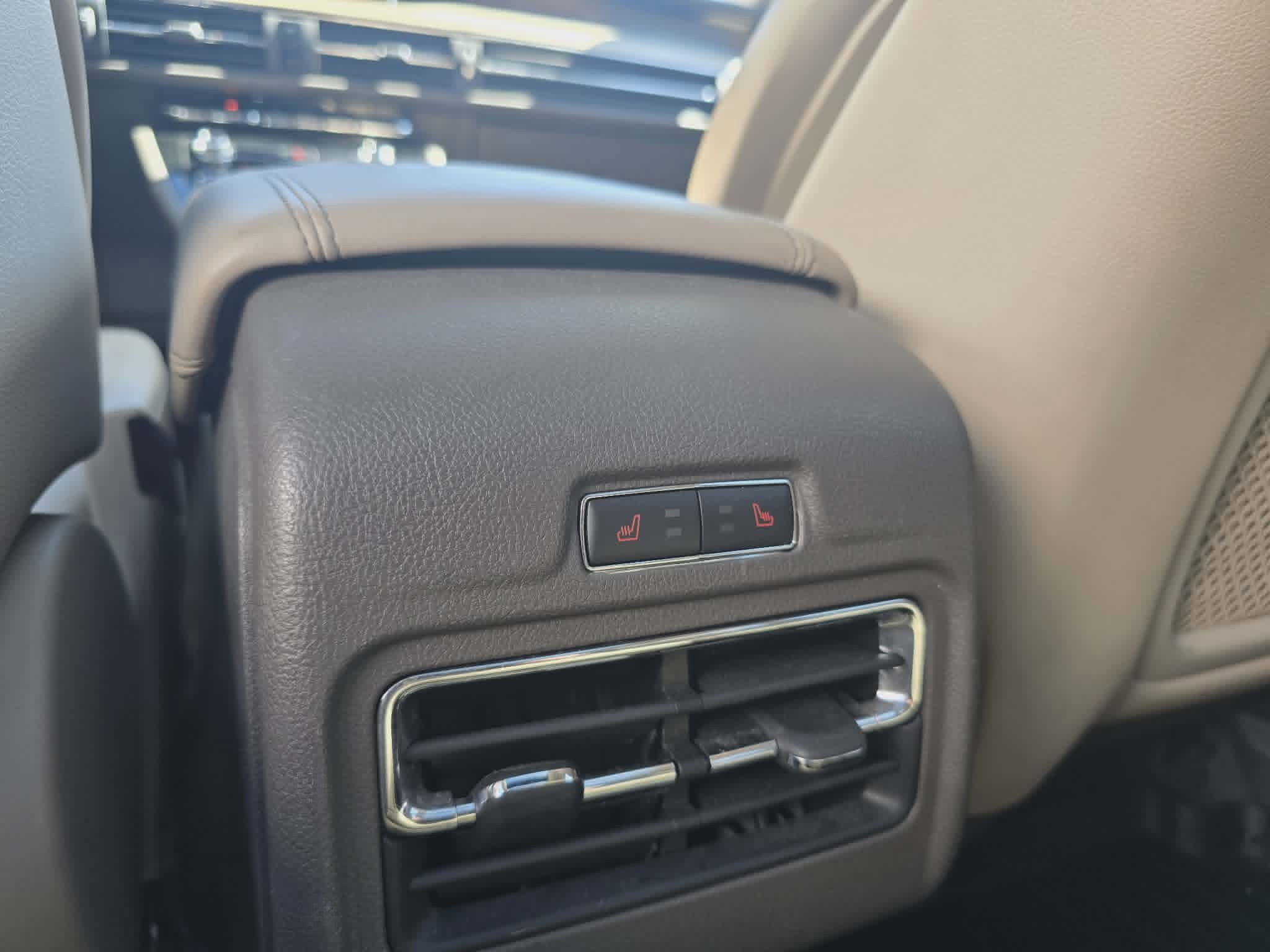 Used 2020 Lincoln Corsair Reserve w/ Elements Package AWD/4WD image 16