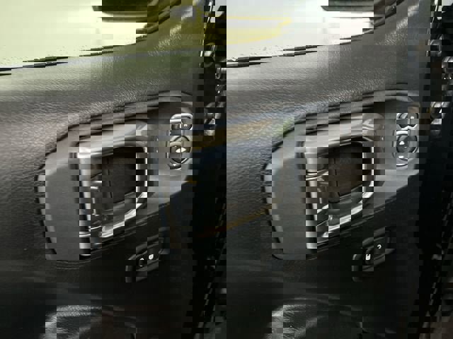 Used 2023 Jeep Gladiator Sport image 23