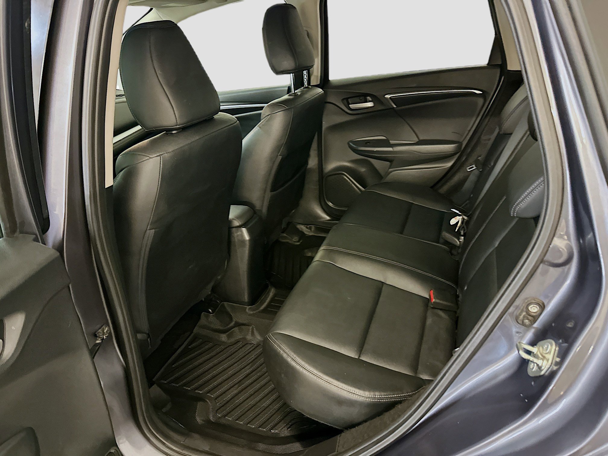 Used 2016 Honda Fit EX-L image 29