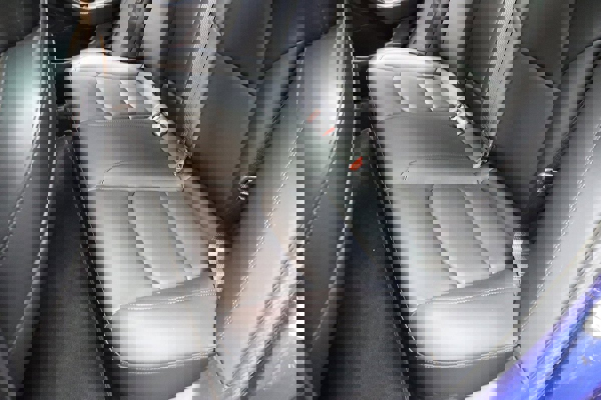 Used 2020 Tesla Model 3 Long Range image 39