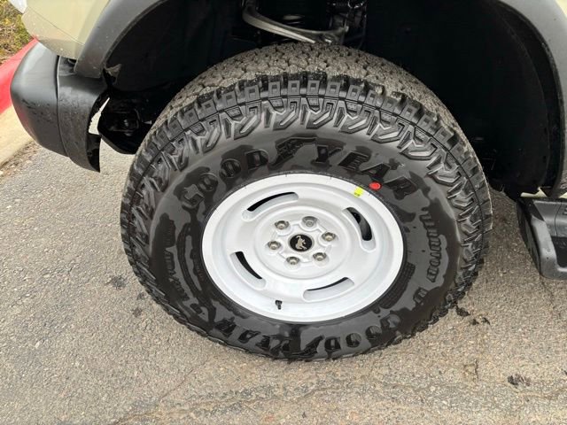 New 2026 Ford Bronco Heritage Edition image 9