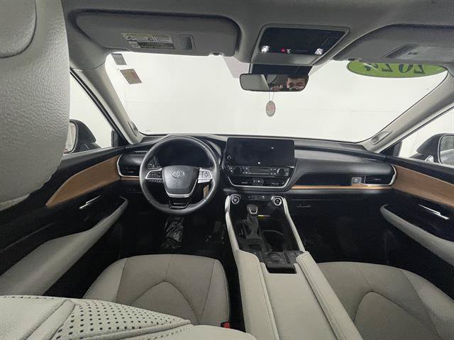 Certified 2024 Toyota Grand Highlander AWD image 14