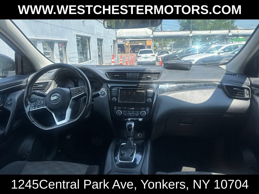 Used 2020 Nissan Rogue Sport SV w/ All-Weather Package AWD/4WD image 20