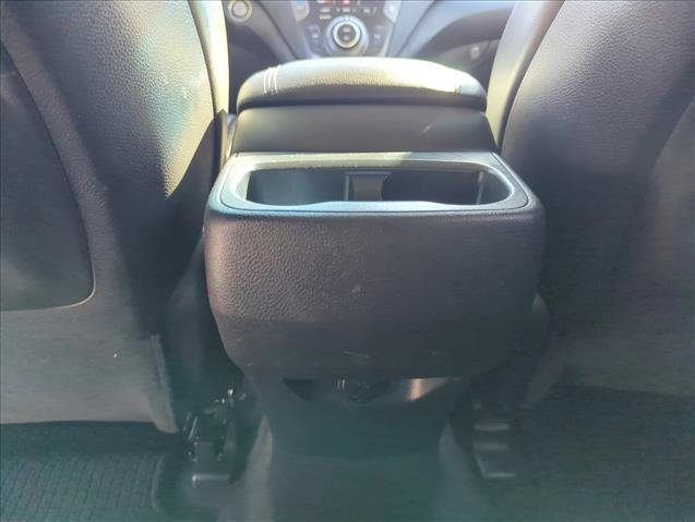 Used 2017 Hyundai Santa Fe Limited image 20