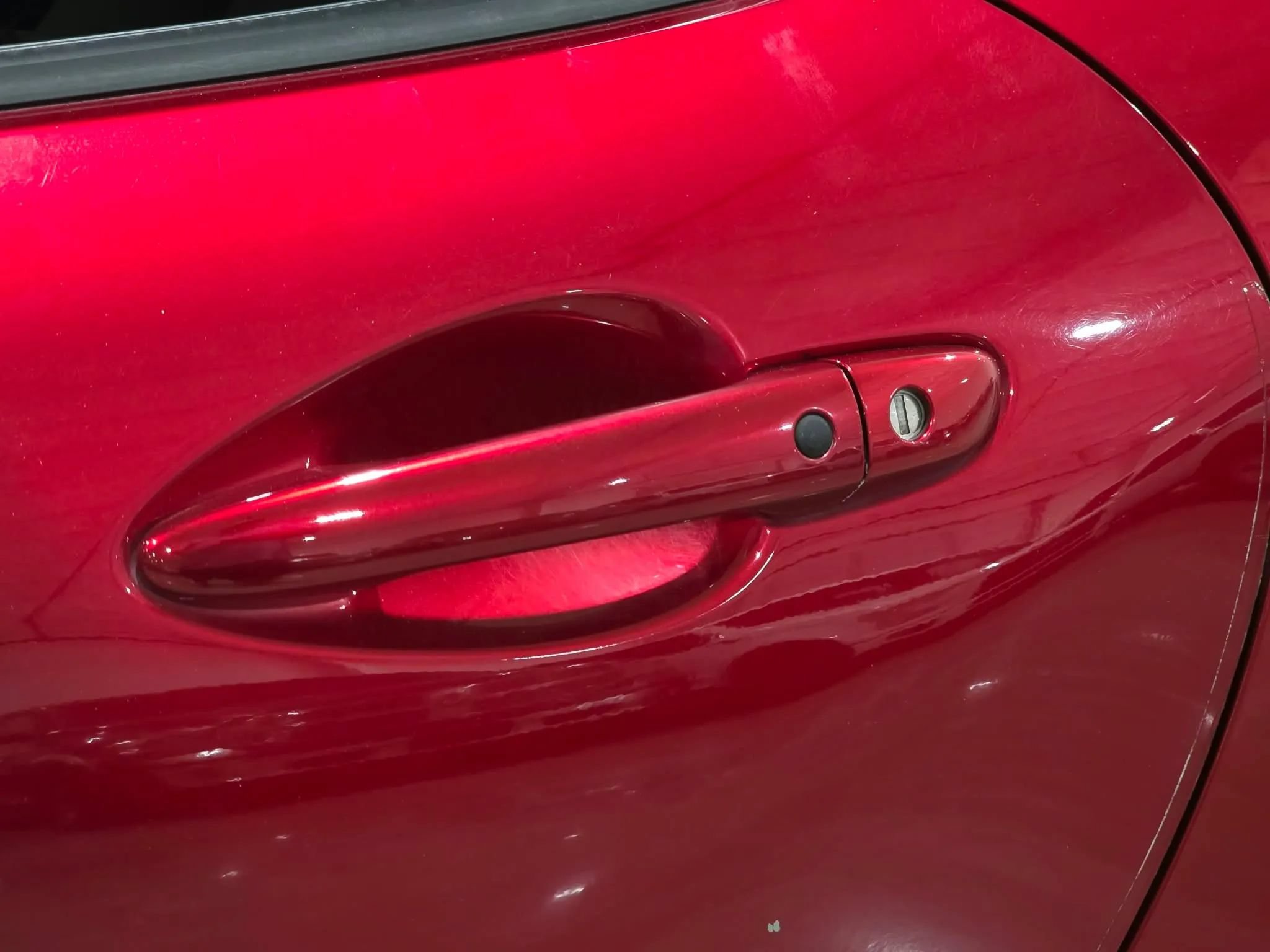 Used 2018 MAZDA MX-5 Miata Sport RWD image 24