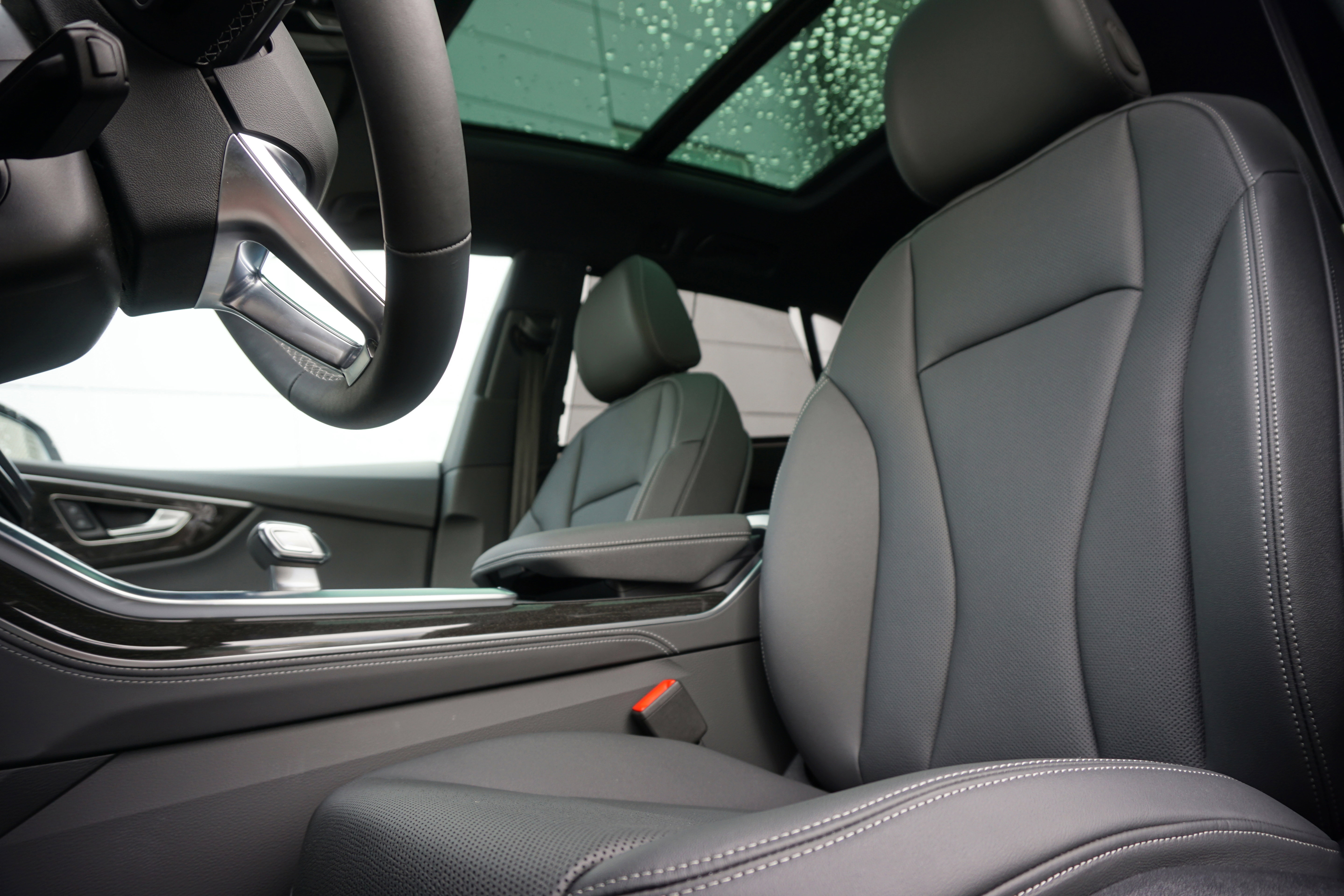 New 2025 Audi Q8 Premium Plus image 8