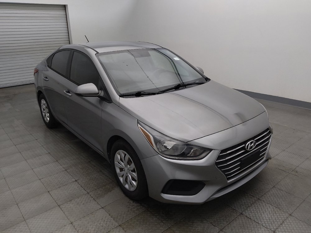 Used 2021 Hyundai Accent SE FWD image 13