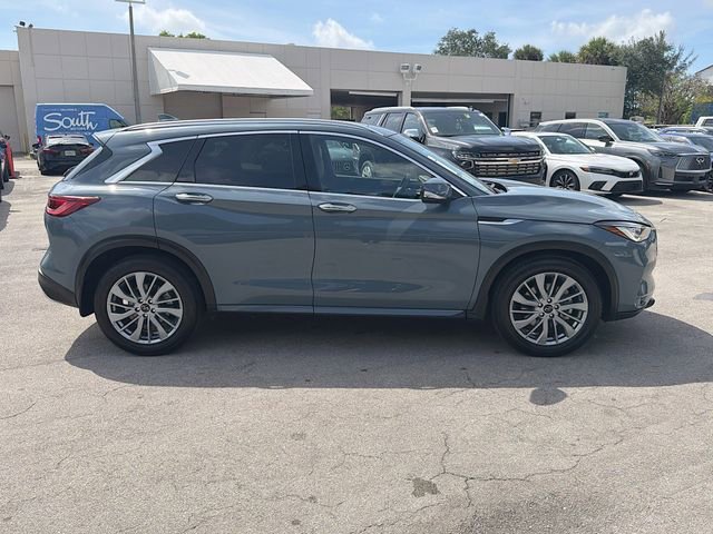 New 2027 INFINITI QX60 Luxe w/ Cargo Package FWD image 2
