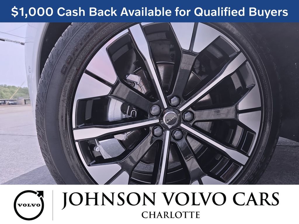 New 2026 Volvo XC60 B5 Plus w/ Protection Package Premier image 34